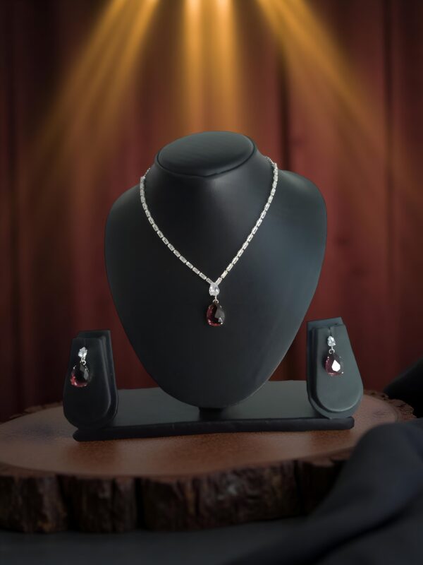 2 Line AD Nacklace with Royal Stone and Kundan American Dimond